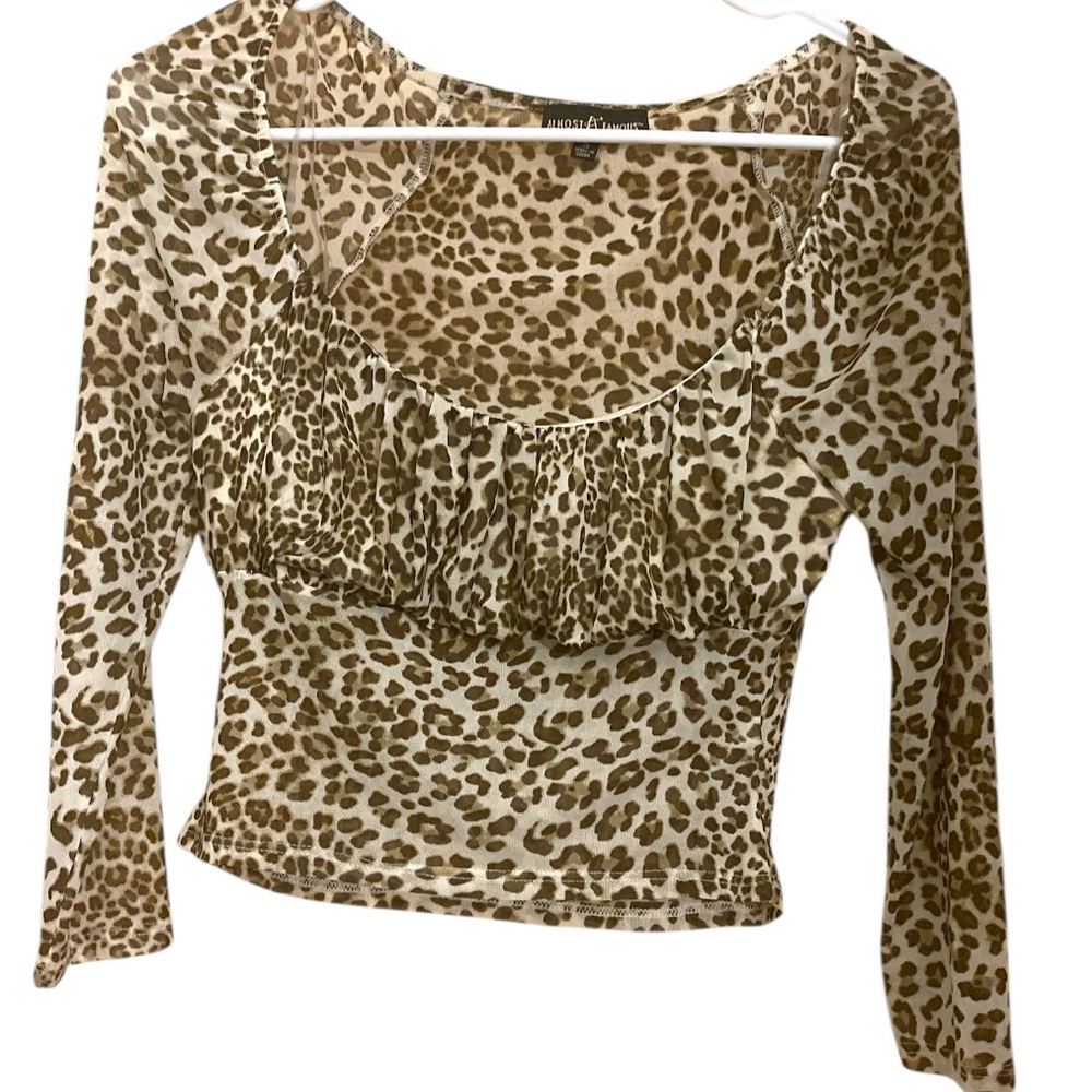 🤎💖Almost Famous Animal Print Blouse - Picture 3 of 13